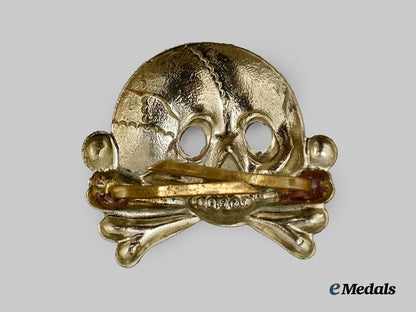 germany,_s_s._a_first_pattern_visor_cap_totenkopf_insignia___m_n_c1541