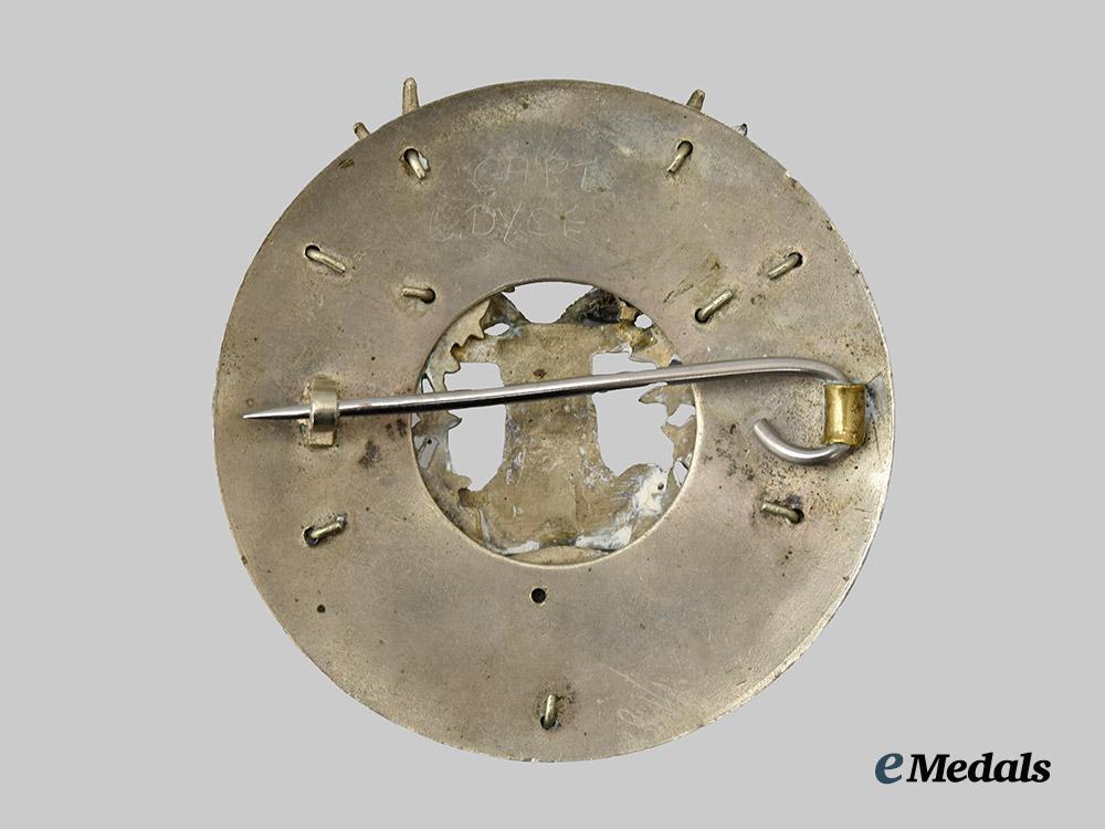 united_kingdom._a_victorian_gordon_highlanders_plaid_brooch___m_n_c1555