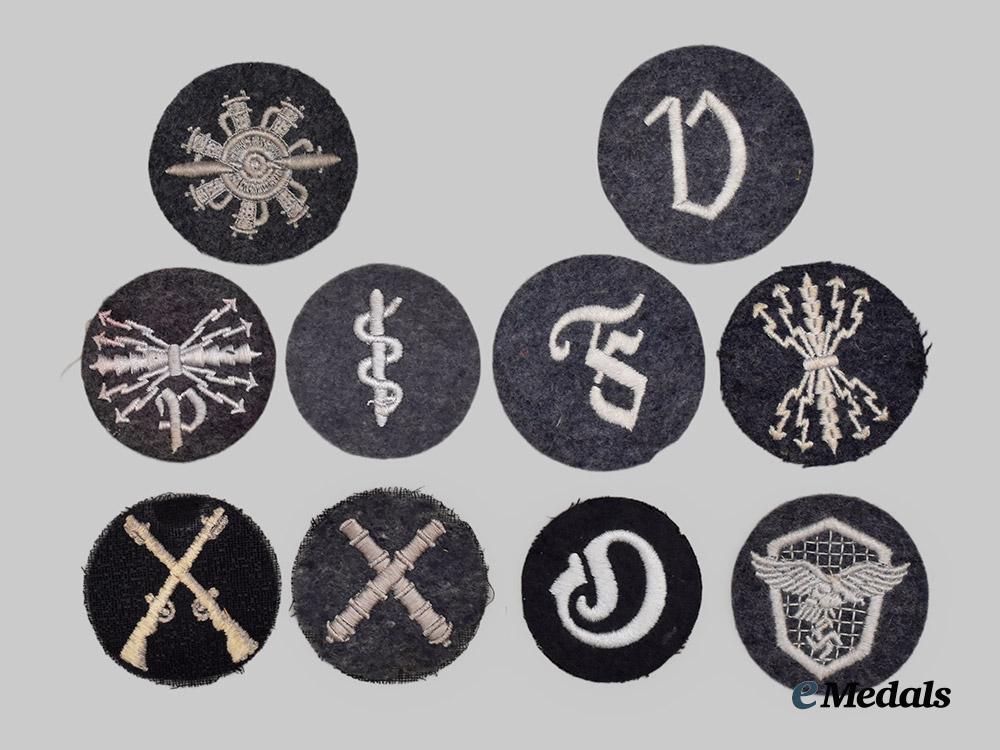 germany,_luftwaffe._a_mixed_lot_of_trade_and_specialist_sleeve_insignia___m_n_c1562