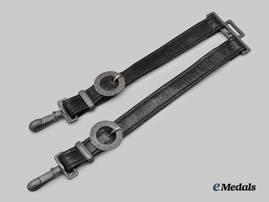 germany,_third_reich._a_rare_leader’s_dagger_hanger___m_n_c1613