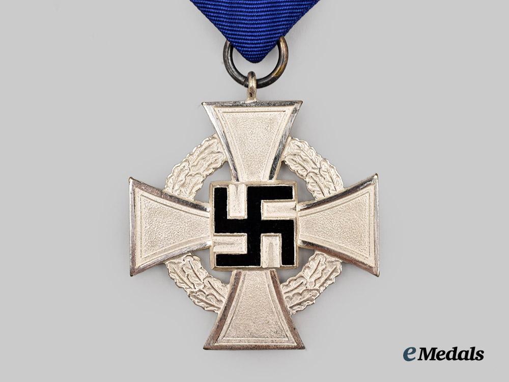 germany,_third_reich._a_civil_service25-_year_faithful_service_award,_with_case,_by_friedrich_keller___m_n_c1641