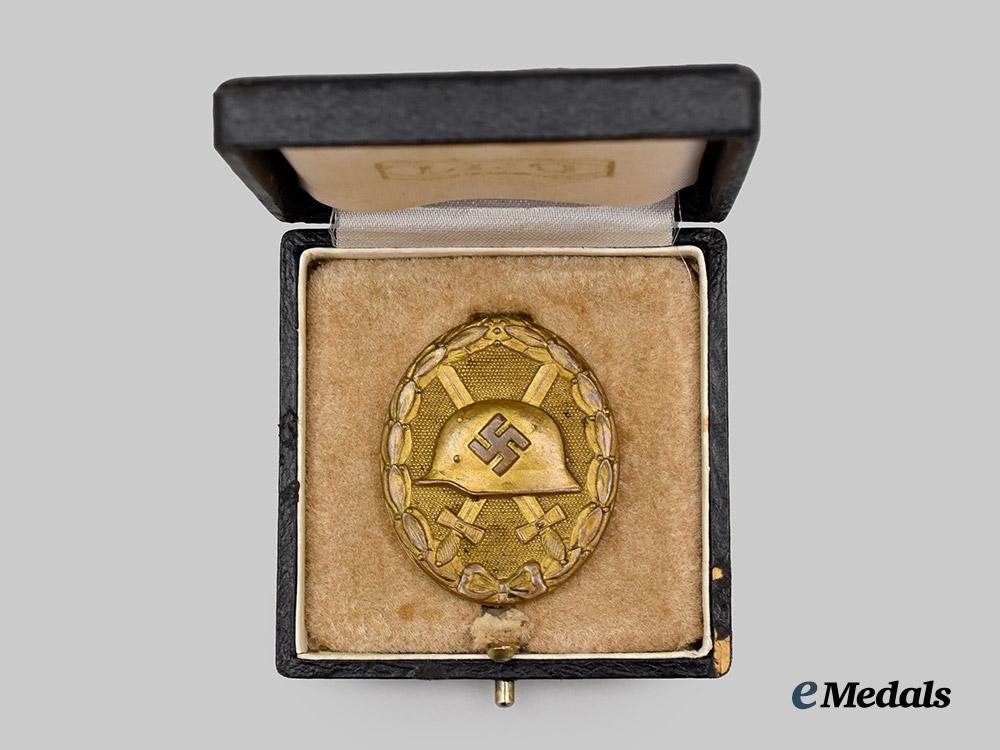 germany,_wehrmacht._a_gold_grade_wound_badge,_with_case,_by_the_vienna_mint___m_n_c1648