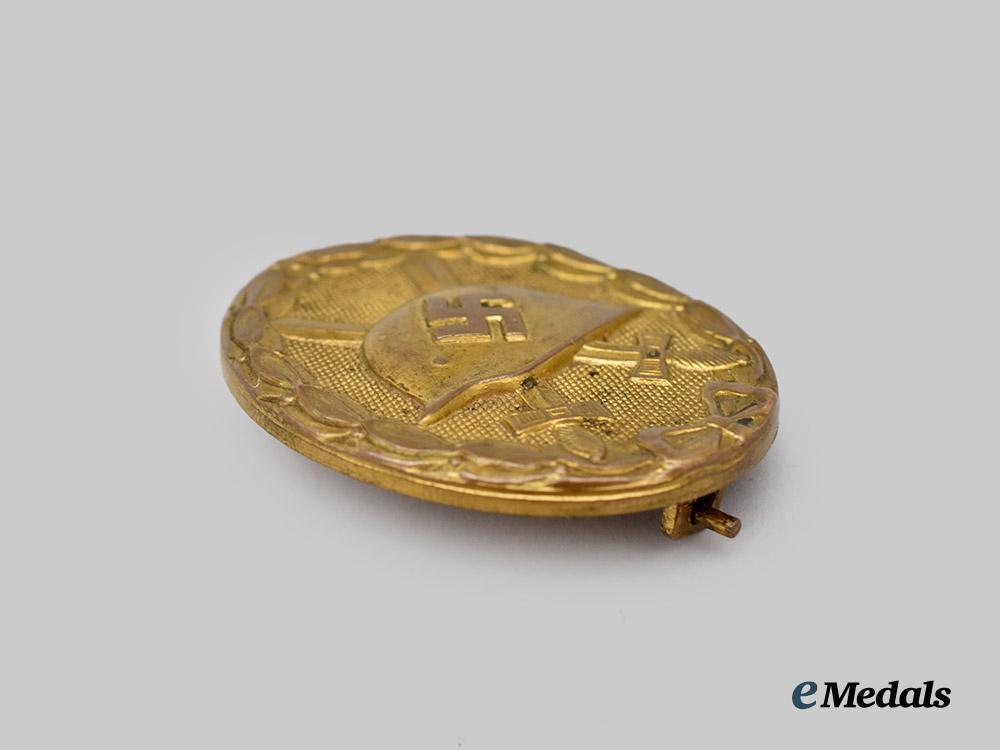 germany,_wehrmacht._a_gold_grade_wound_badge,_with_case,_by_the_vienna_mint___m_n_c1652