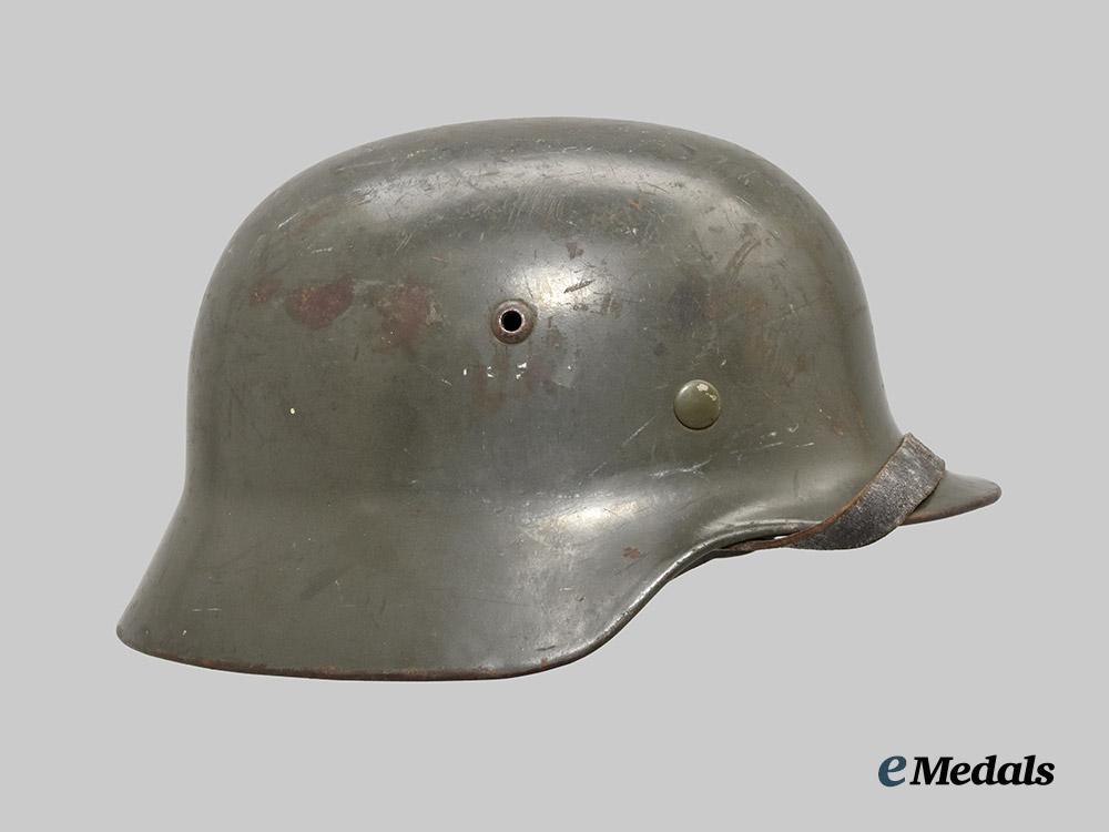 germany,_heer._an_m40_stahlhelm,_single_decal_version_and_owner-_attributed,_by_eisenhüttenwerke_thale___m_n_c1655
