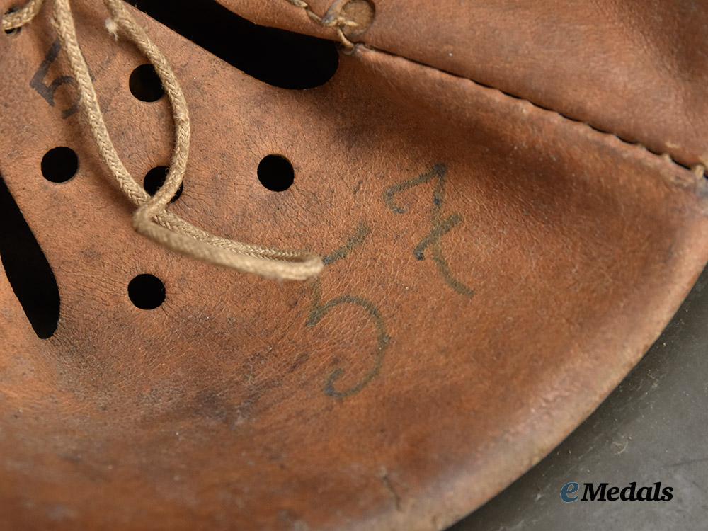 germany,_heer._an_m40_stahlhelm,_single_decal_version_and_owner-_attributed,_by_eisenhüttenwerke_thale___m_n_c1661