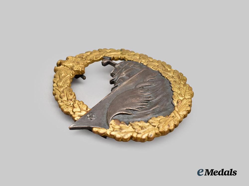 germany,_kriegsmarine._a_destroyer_war_badge,_variation2,_by_schwerin___m_n_c1664