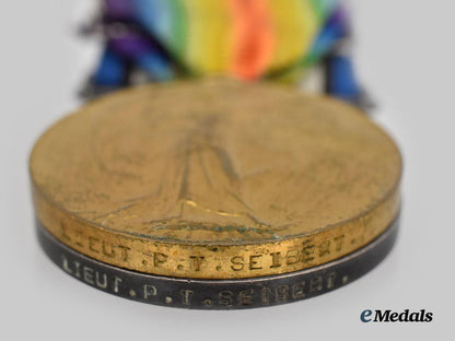 canada,_c_e_f._a_first_war_group_to_lieutenant_siebert,_wounded1918___m_n_c1712