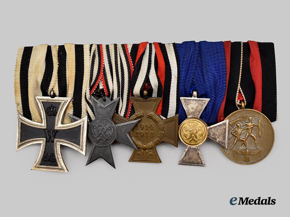 germany,_imperial._a_first_world_war_non-_combatant’s_medal_bar___m_n_c1719