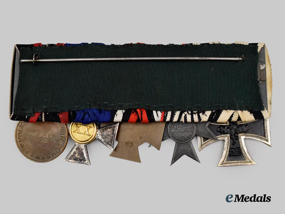 germany,_imperial._a_first_world_war_non-_combatant’s_medal_bar___m_n_c1722