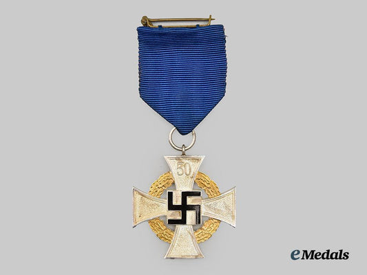germany,_third_reich._a_civil_service_long_service_award,_special_grade_for50_years___m_n_c1723