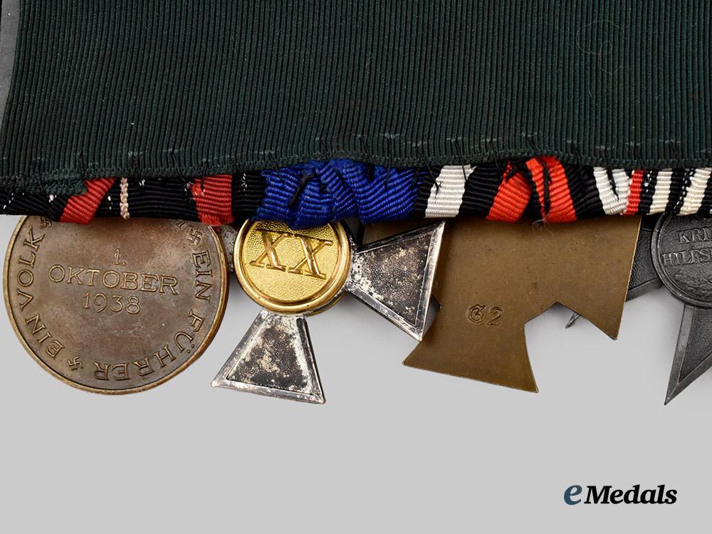 germany,_imperial._a_first_world_war_non-_combatant’s_medal_bar___m_n_c1723