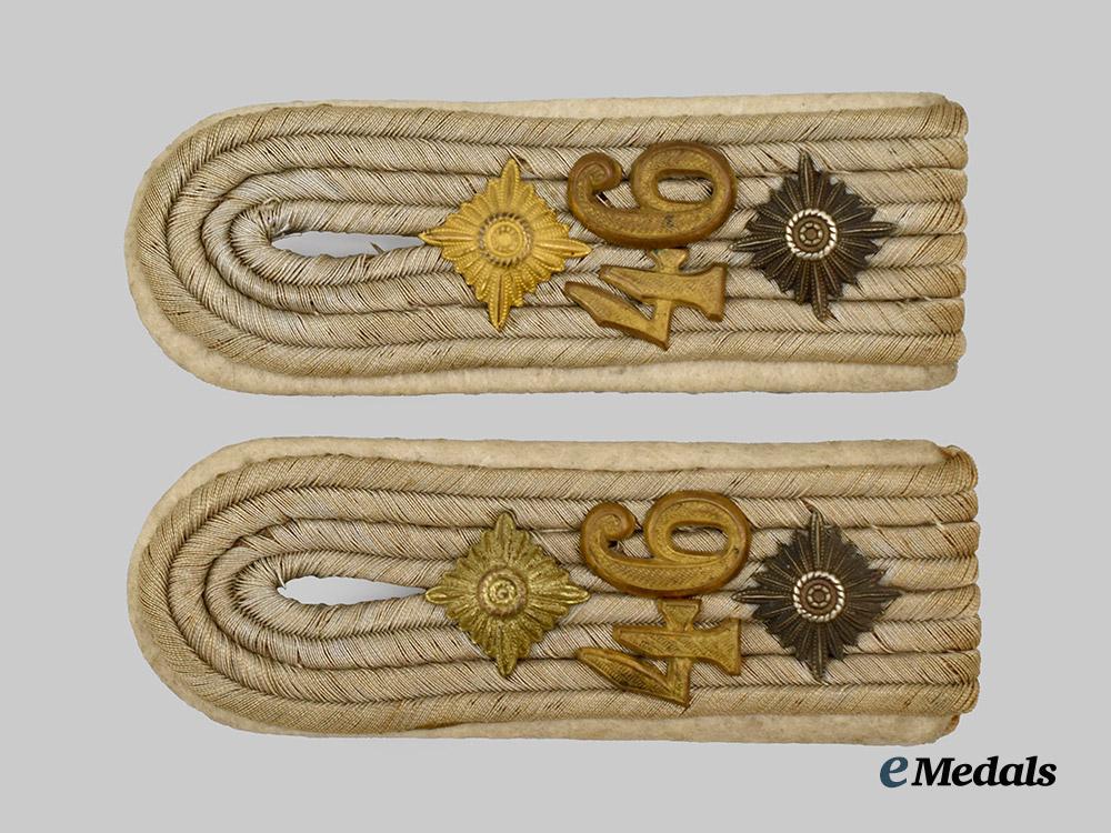 germany,_heer._a_set_of_infanterie-_regiment46_hauptmann_shoulder_boards___m_n_c1727