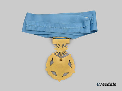 united_states._an_air_force_medal_of_honor,_cased___m_n_c1754