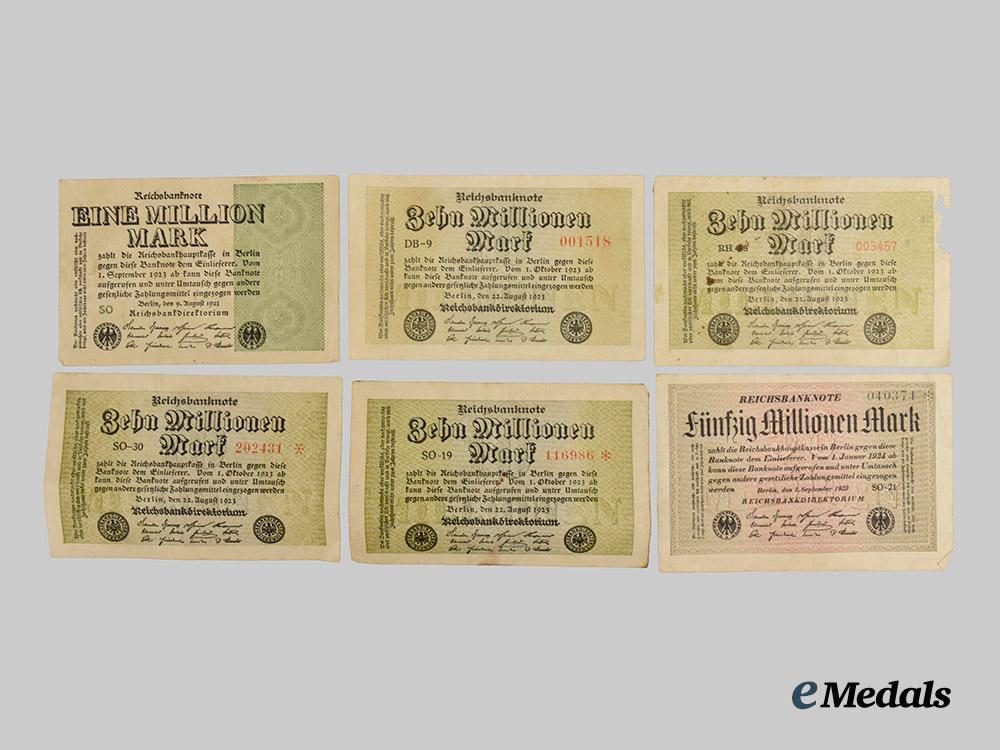 germany,_weimar_republic._a_lot_of_inflationary_period_banknotes___m_n_c1765