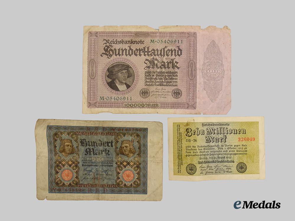 germany,_weimar_republic._a_lot_of_inflationary_period_banknotes___m_n_c1773