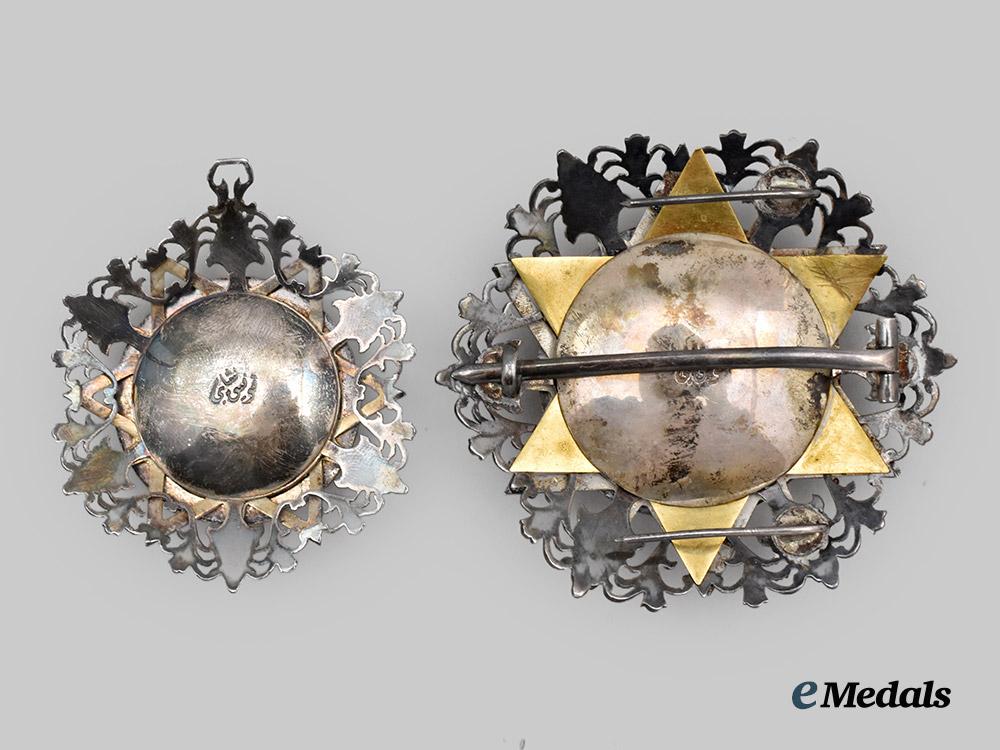 jordan,_kingdom._a_supreme_order_of_the_renaissance,_grand_cordon_set,_by_bichay___m_n_c1775