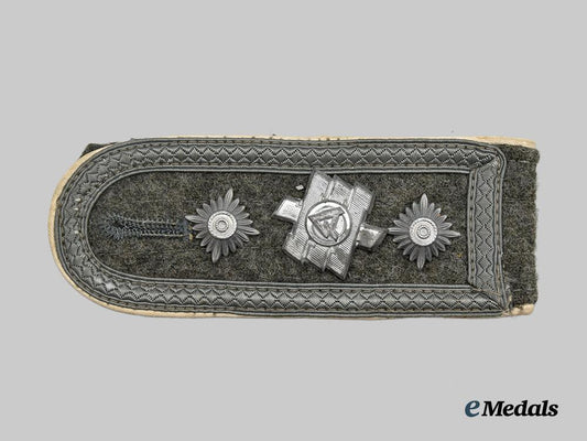 germany,_heer._a_feldherrnhalle_regiment_infantry_oberfeldwebel_shoulder_strap___m_n_c1783