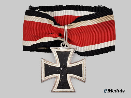 germany,_federal_republic._a_knight’s_cross_of_the_iron_cross,_exhibition_example_by_steinhauer&_lück,_c.1965___m_n_c1854