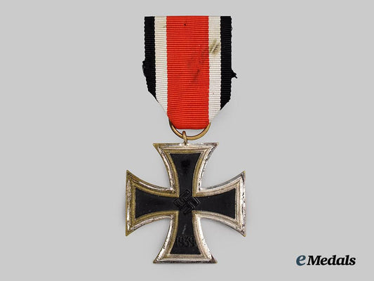 germany,_wehrmacht._a1939_iron_cross_i_i_class,_schinkel-_form_variant,_by_wilhelm_deumer___m_n_c1868