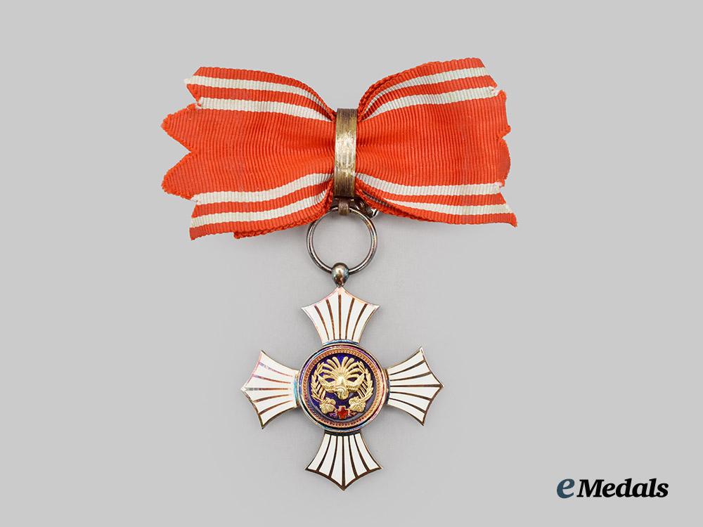 japan,_empire._a_red_cross_order_of_merit,_i_class,_in_case___m_n_c1879