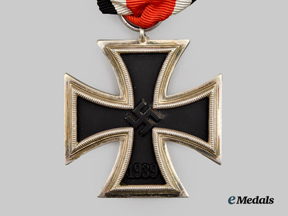 germany,_wehrmacht._a_rare1939_iron_cross_i_i_class,_round3_version,_by_deschler&_sohn___m_n_c1889