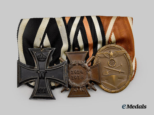 germany,_imperial._a_medal_bar_for_a_first_world_war_combatant_with_west_wall_service___m_n_c1894