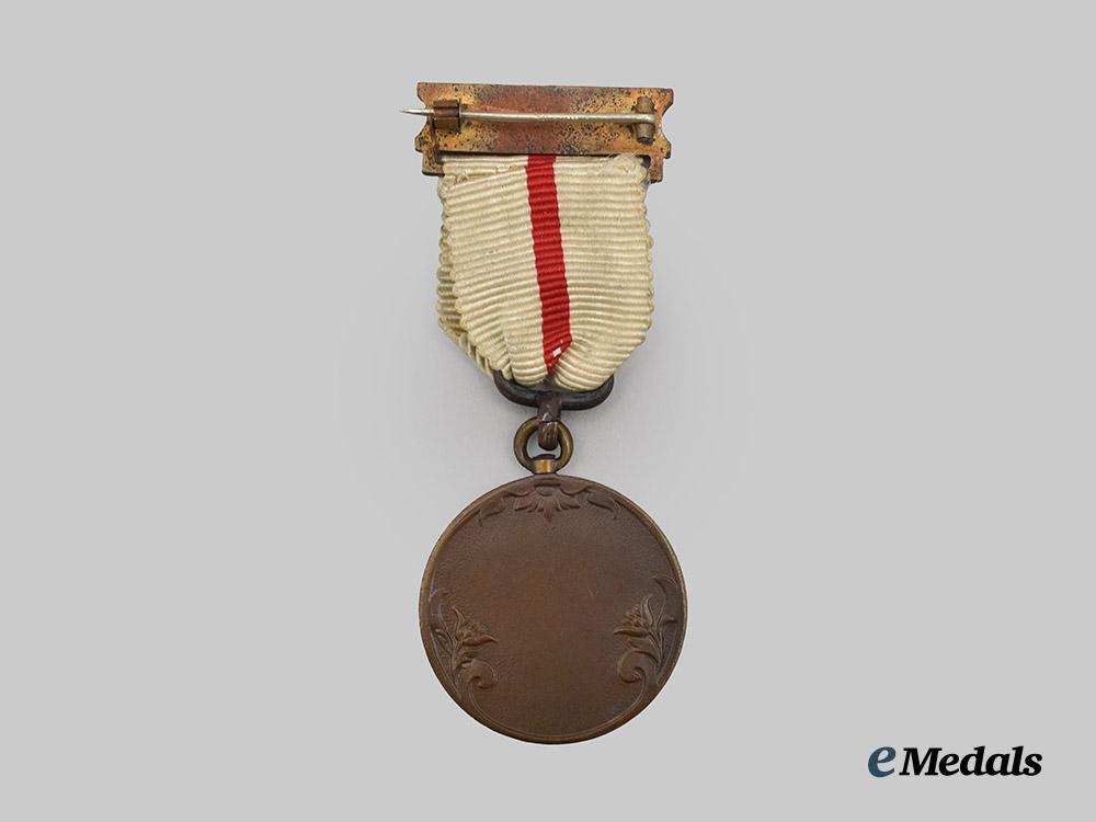 turkey,_ottoman_empire._a_red_crescent_medal,_bronze_grade___m_n_c1901