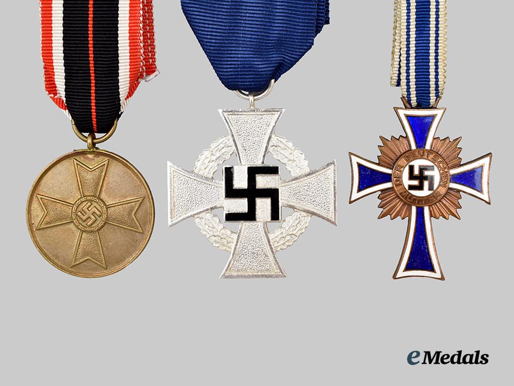 germany,_third_reich._a_mixed_lot_of_awards___m_n_c1911