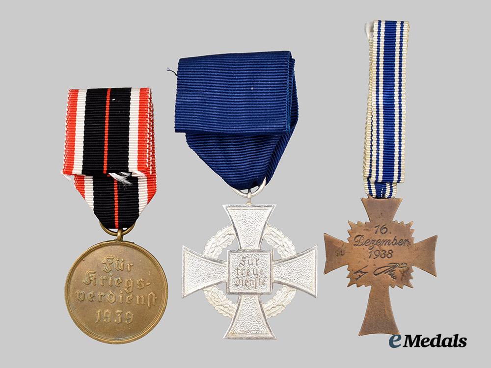germany,_third_reich._a_mixed_lot_of_awards___m_n_c1912