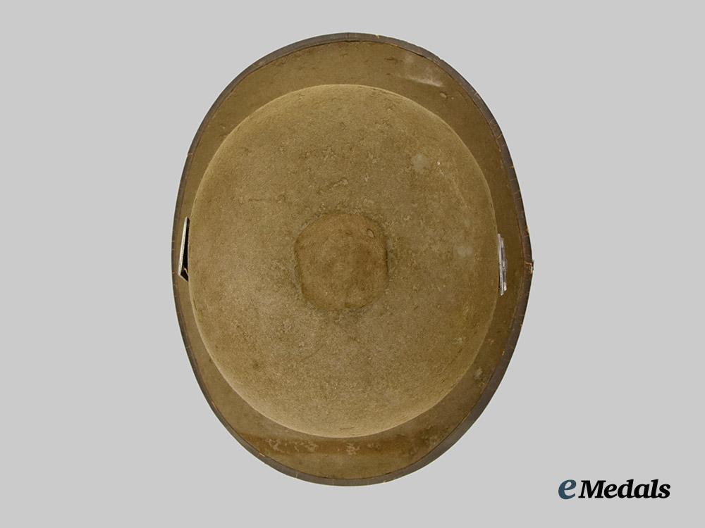 germany,_heer._a_tropical_pith_helmet,_second_pattern,_by_a_p_n___m_n_c1914