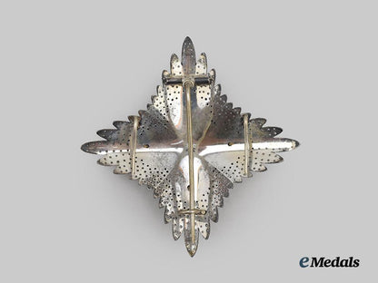 italy,_kingdom._an_order_of_st._maurice_and_st._lazarus,_grand_officer_set_in_gold___m_n_c1928