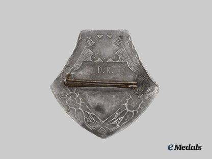 croatia,_independent_state._a_second_war_croatian_fourth_mountain_regiment_cap_badge___m_n_c1932