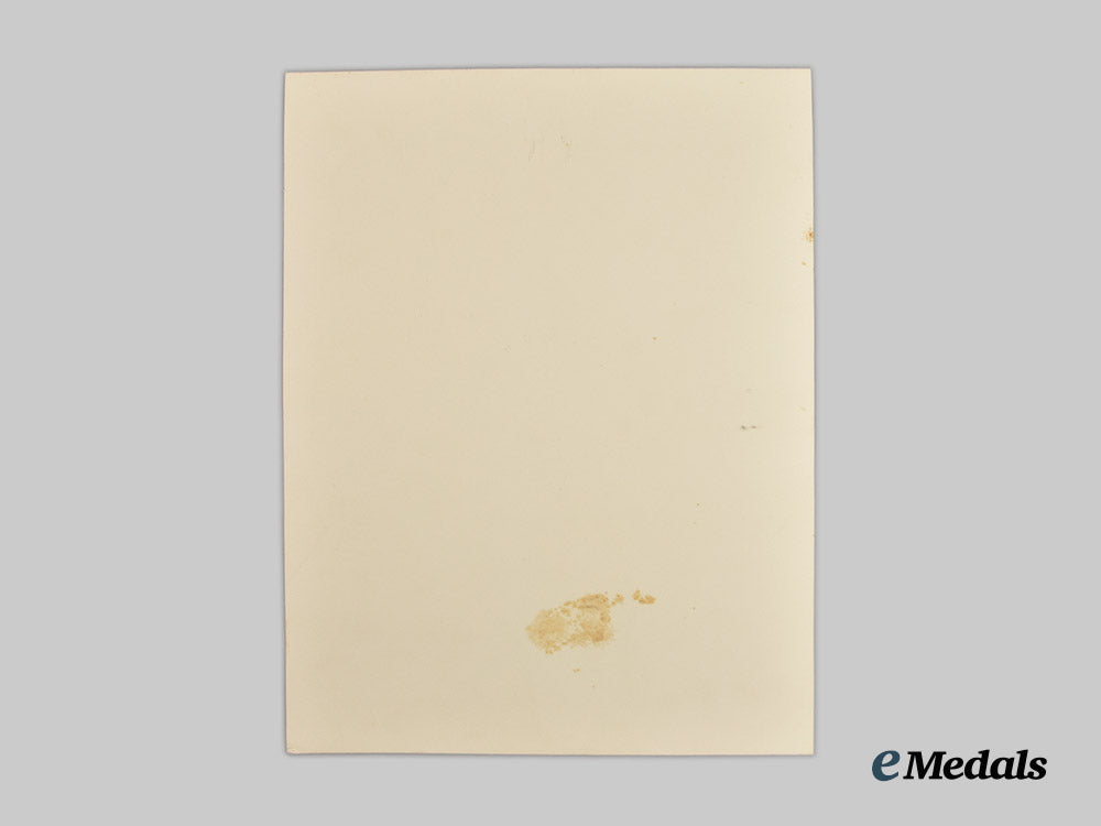 united_states._a_signed_photograph_of_american_f_b_i_director_john_edgar_hoover___m_n_c1944