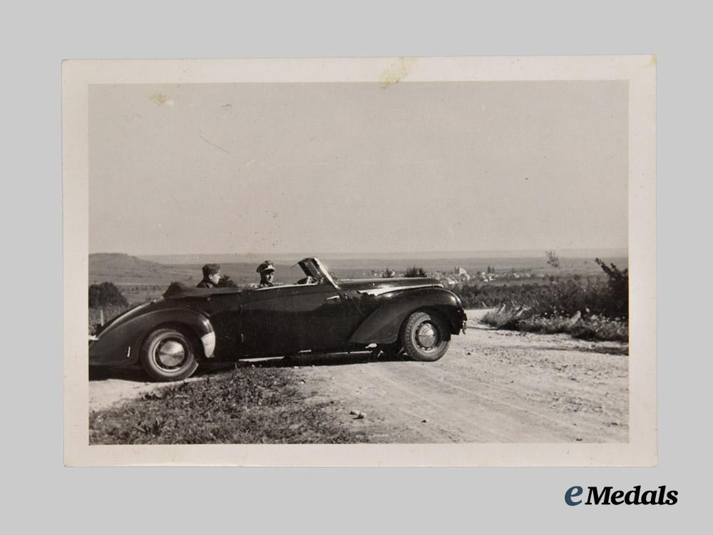 germany,_wehrmacht._a_rare_german_cross_in_silver,_with_accessories_and_photographs,_from_the_estate_of_generalmajor_ernst_merk___m_n_c1954