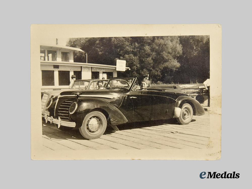 germany,_wehrmacht._a_rare_german_cross_in_silver,_with_accessories_and_photographs,_from_the_estate_of_generalmajor_ernst_merk___m_n_c1956