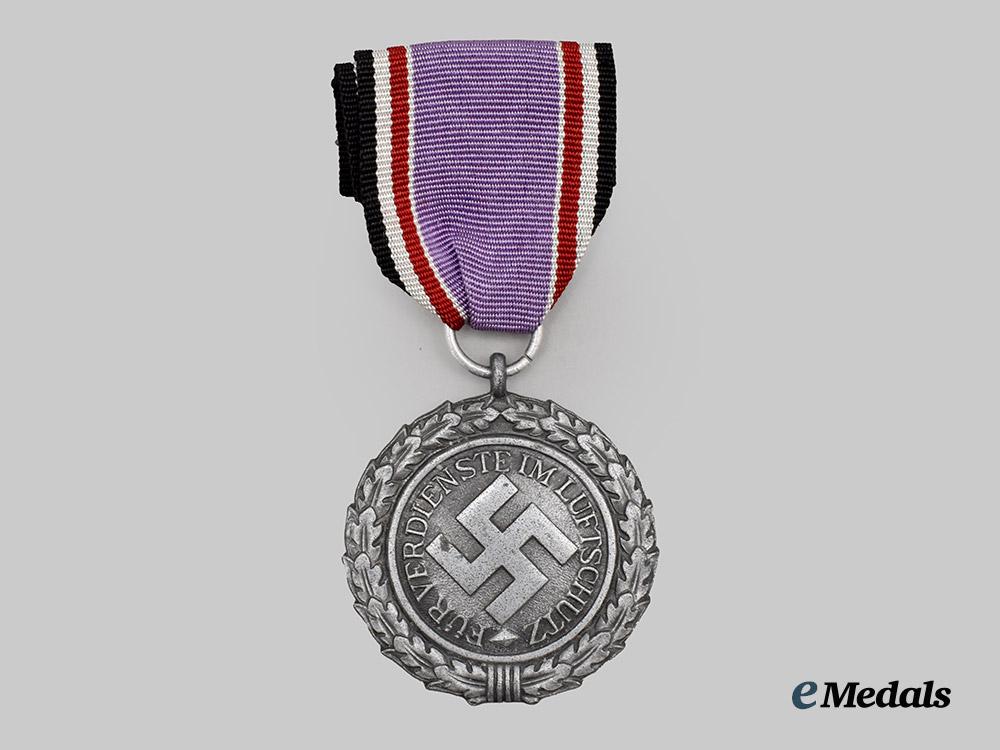 germany,_third_reich._an_air_defence_honour_decoration,_i_i_class_medal___m_n_c1969
