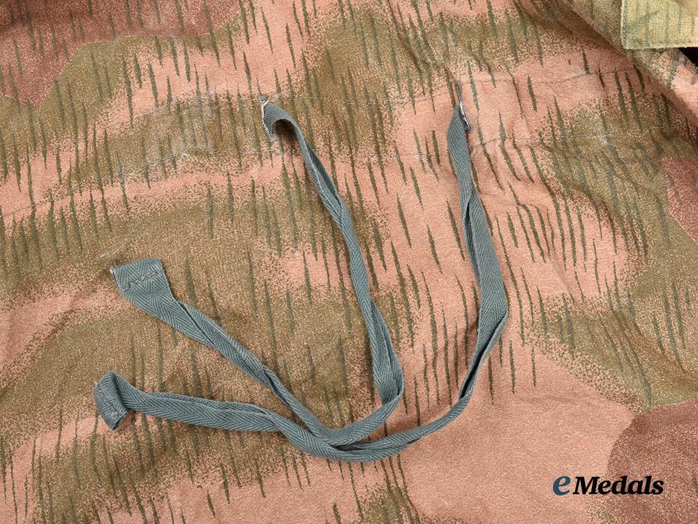 germany,_wehrmacht._a_marsh_pattern_camouflage_hooded_smock___m_n_c1996