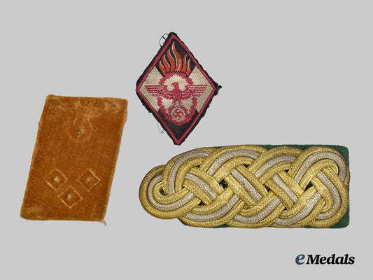 germany,_third_reich._a_mixed_lot_of_uniform_insignia___m_n_c2000