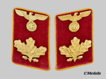 germany,_n_s_d_a_p._a_mint_set_of_dienstleiter_collar_tabs,_reichs-_level,_type_i_v___m_n_c2040