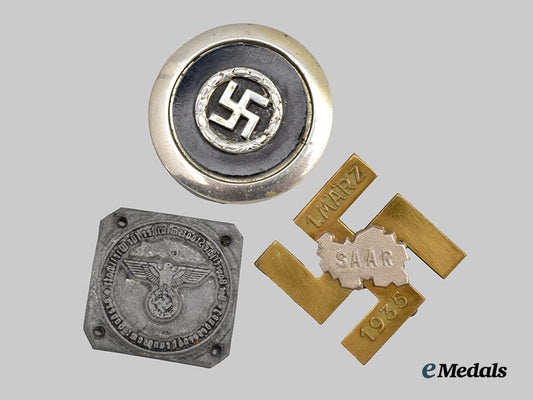 germany,_third_reich._a_mixed_lot_of_patriotic_badges_and_insignia___m_n_c2045