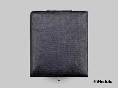 germany,_luftwaffe._a_presentation_case_for_an_air_gunner_badge___m_n_c2048