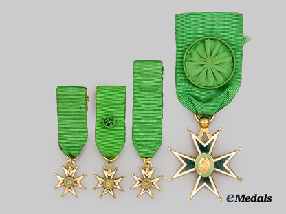 united_kingdom._a_lot_of_order_of_st._lazarus_awards.___m_n_c2049