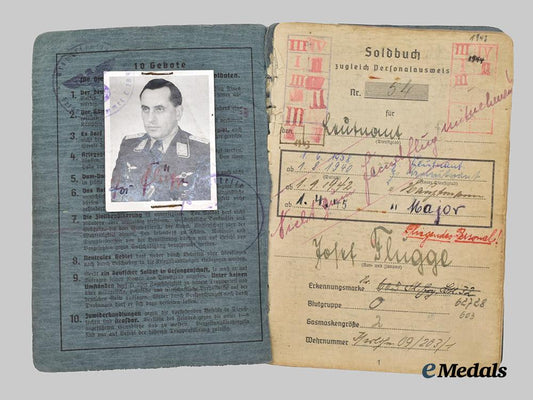 germany,_luftwaffe._a_soldbuch_to_josef_flügge,_honour_goblet_and_german_cross_in_gold_recipient___m_n_c2072
