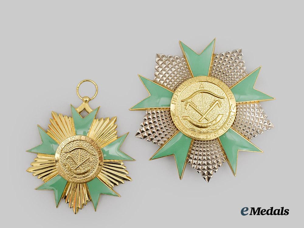 benin,_republic._a_national_order_of_benin,_grand_cross_set_by_bertrand___m_n_c2073