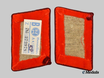 germany,_n_s_d_a_p._a_mint_set_of_gau-_level_anwärter_collar_tabs___m_n_c2121
