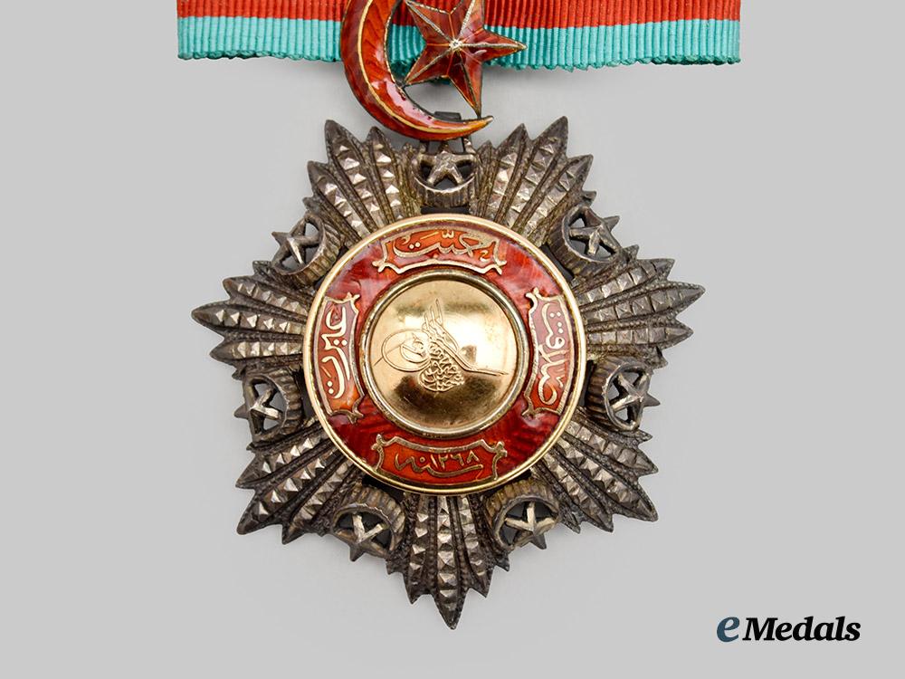 turkey,_ottoman_empire._an_order_of_the_medijidie,_commander_in_gold,_c.1900___m_n_c2135