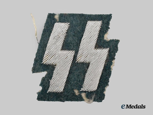 germany,_s_s._a_member’s_runic_breast_insignia___m_n_c2136