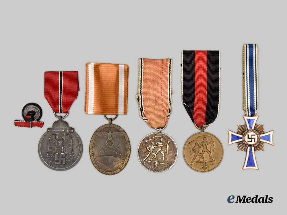 germany,_third_reich._a_lot_of_five_service_decorations___m_n_c2138