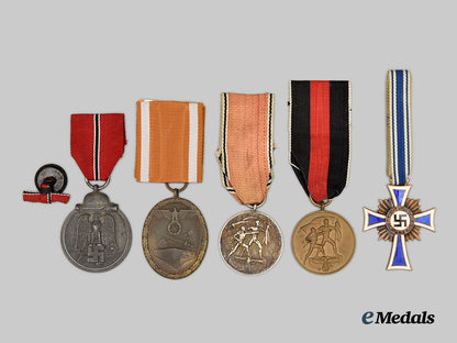 germany,_third_reich._a_lot_of_five_service_decorations___m_n_c2138