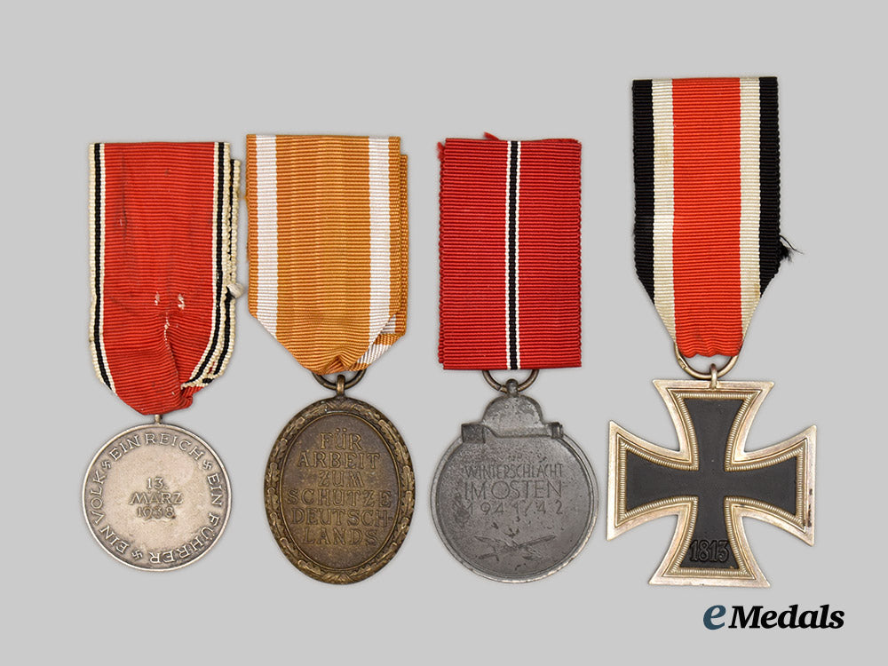 germany,_third_reich._a_lot_of_four_medals,_awards,_and_decorations___m_n_c2162